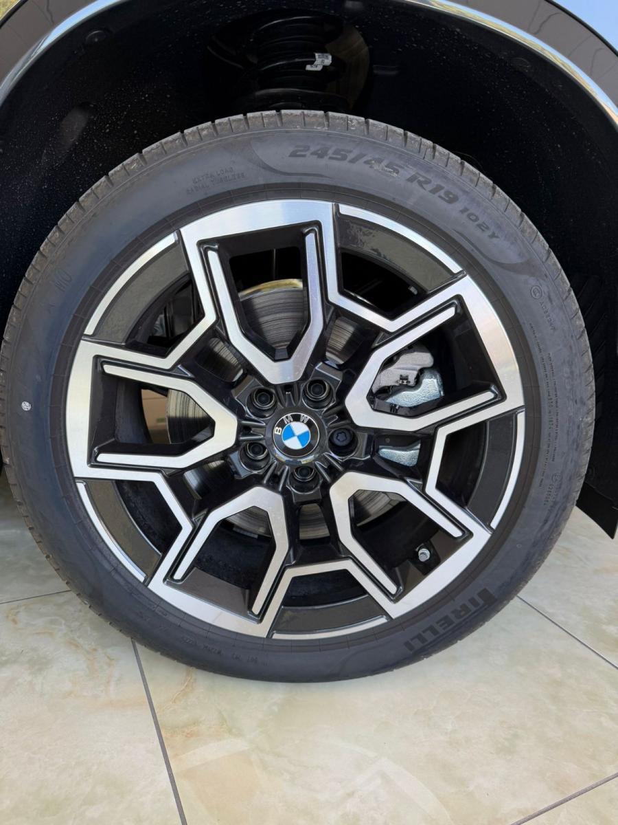 BMW - X1 - xDrive 23d xLine