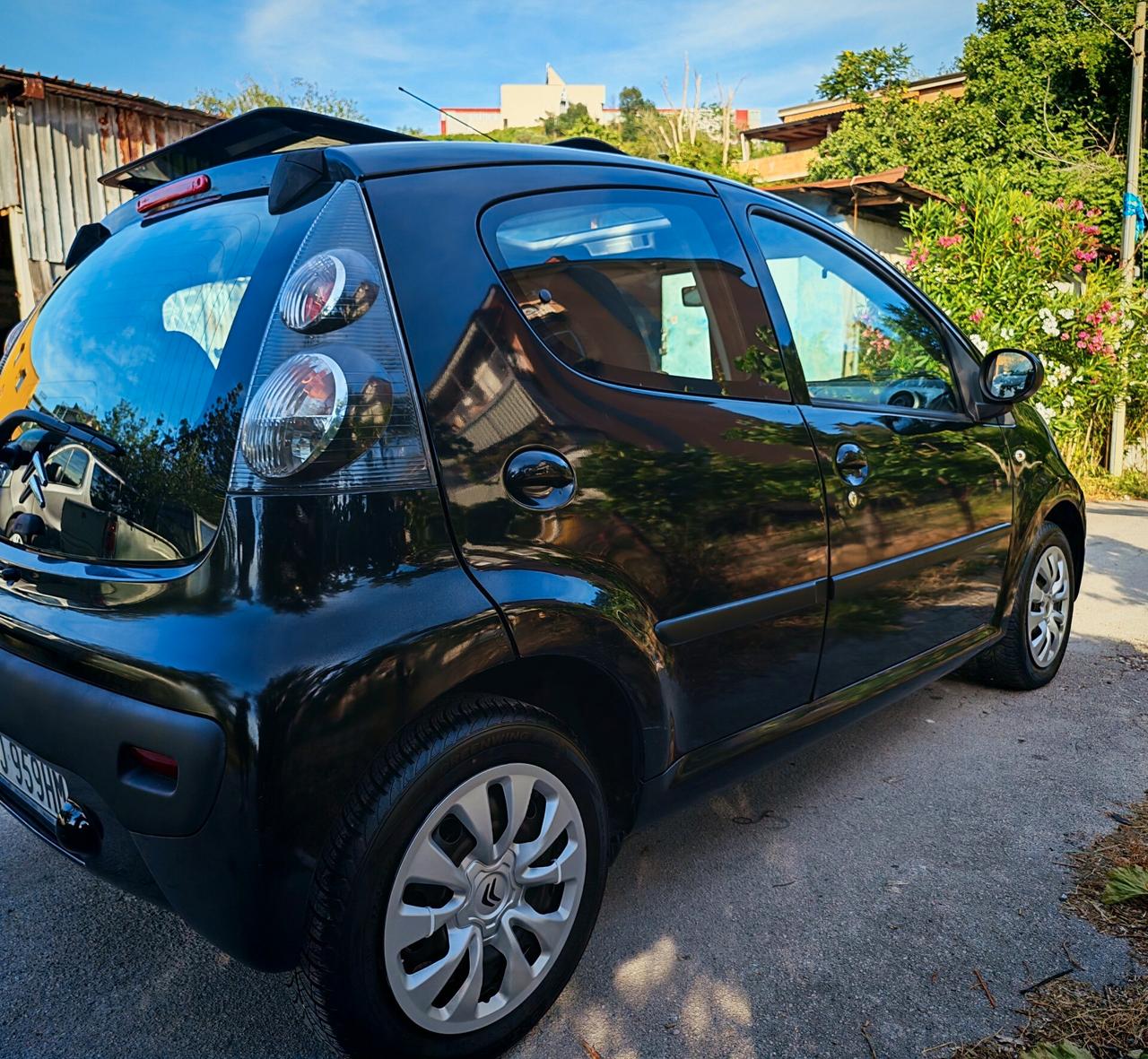 Citroen C1 AUTOMATICA CON DOPPIO TETTO APRIBILE