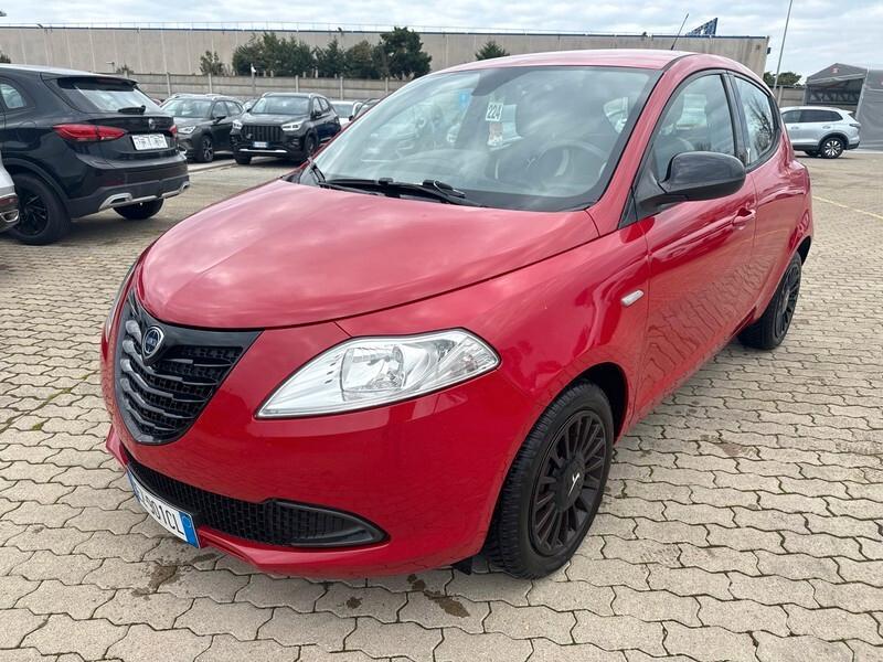 *** IN ARRIVO *** Lancia Ypsilon 1.2 69cv Elefantino 2015