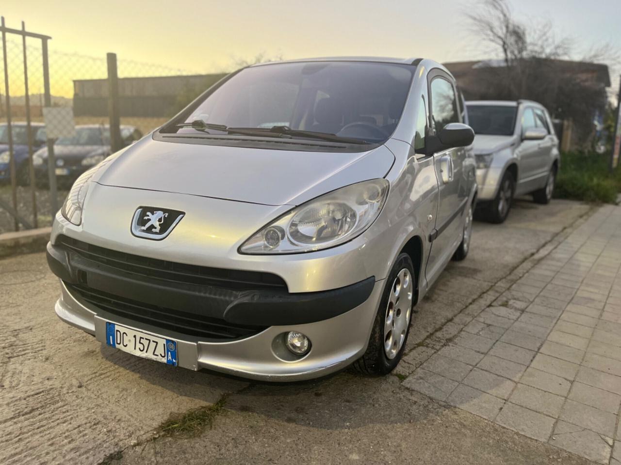 Peugeot 1007 1.4 HDI