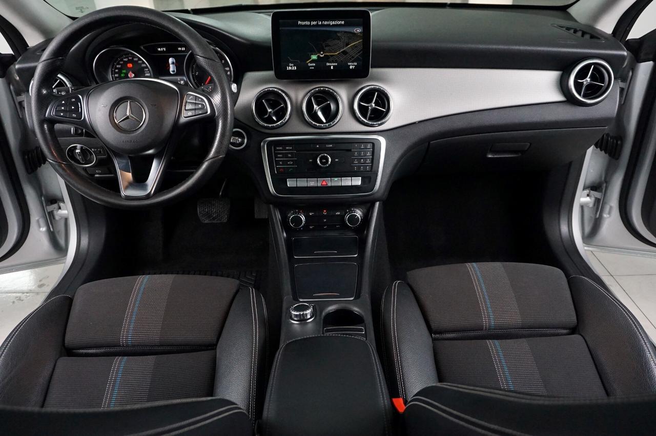 Mercedes-benz CLA 200 d Automatic Business