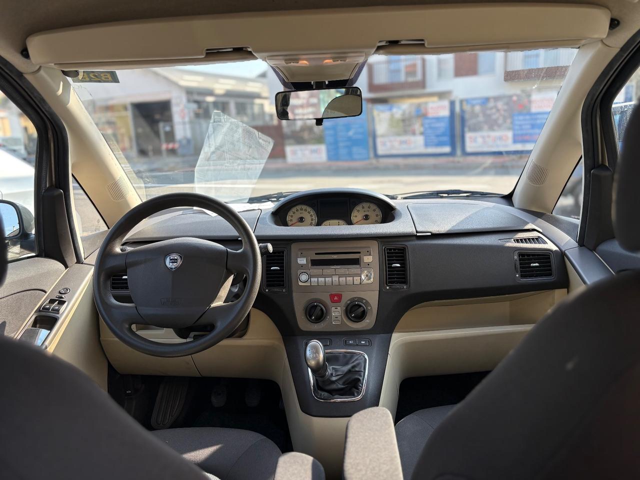 Lancia MUSA 1.4 16V Platino Plus DFN