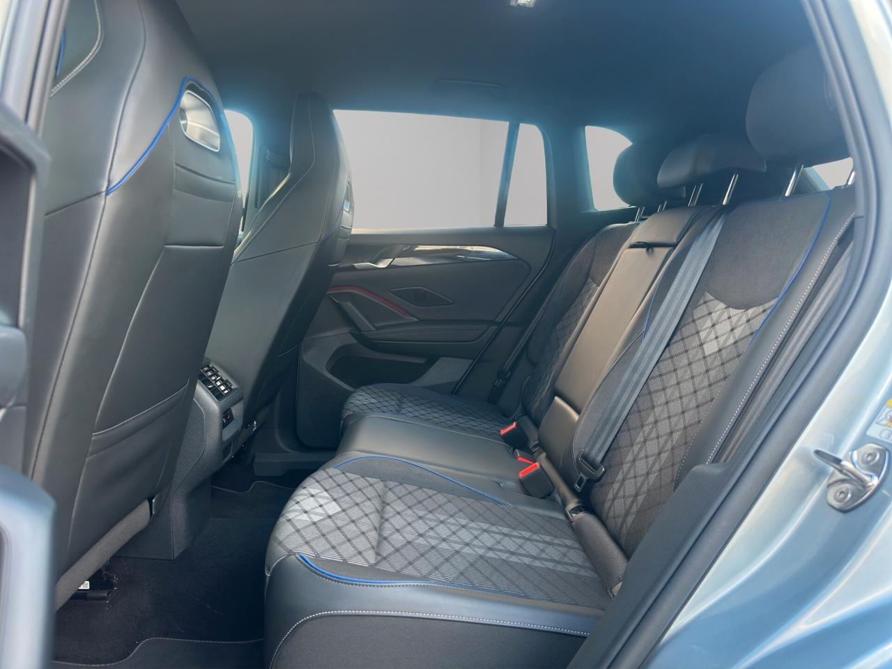 Volkswagen Tiguan 2.0 TDI 150 CV SCR DSG R-Line