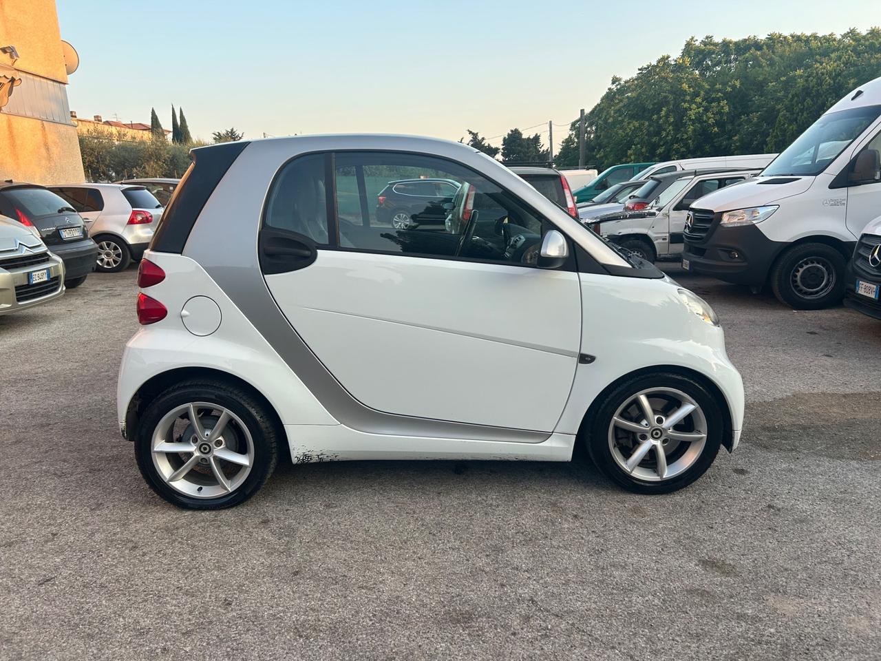 Smart ForTwo 1000 62 kW coupé passion