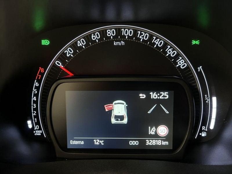 Toyota Aygo X Aygo X 1.0 VVT-i 72 CV 5 porte Trend