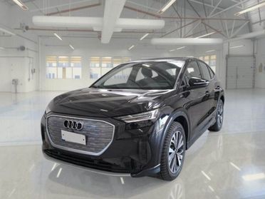 AUDI Q4 e-tron Q4 40 e-tron Business Advanced