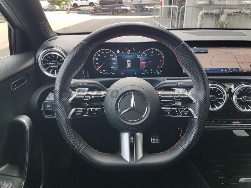 Mercedes-Benz Classe A A 180 d AMG Line Premium auto