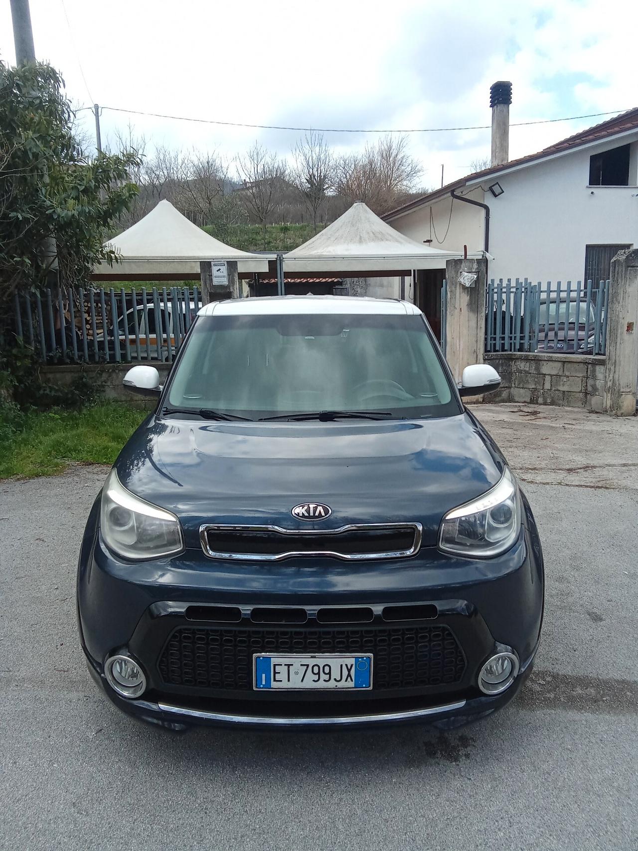 Kia Soul 1.6 CRDi automatico 014