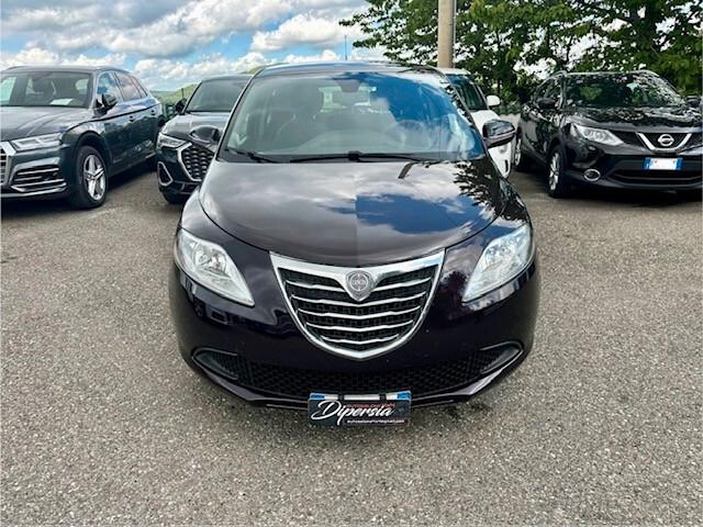 Lancia Ypsilon 1.2 69 CV 5 porte Elefantino