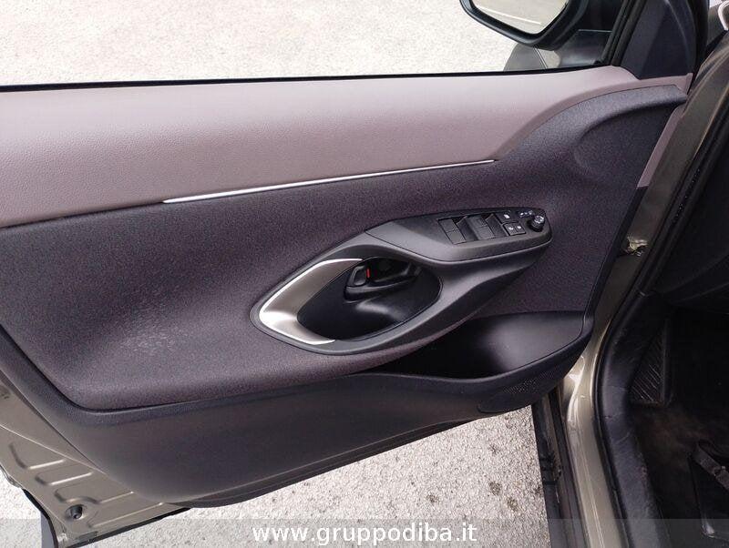 Toyota Yaris Cross 1.5h Lounge fwd 116cv e-cvt