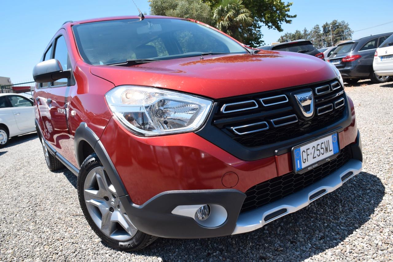 Dacia Lodgy 7 POSTI Stepway 1.5dCi 115CV FULL NAVI SENSORI CRUISE BT