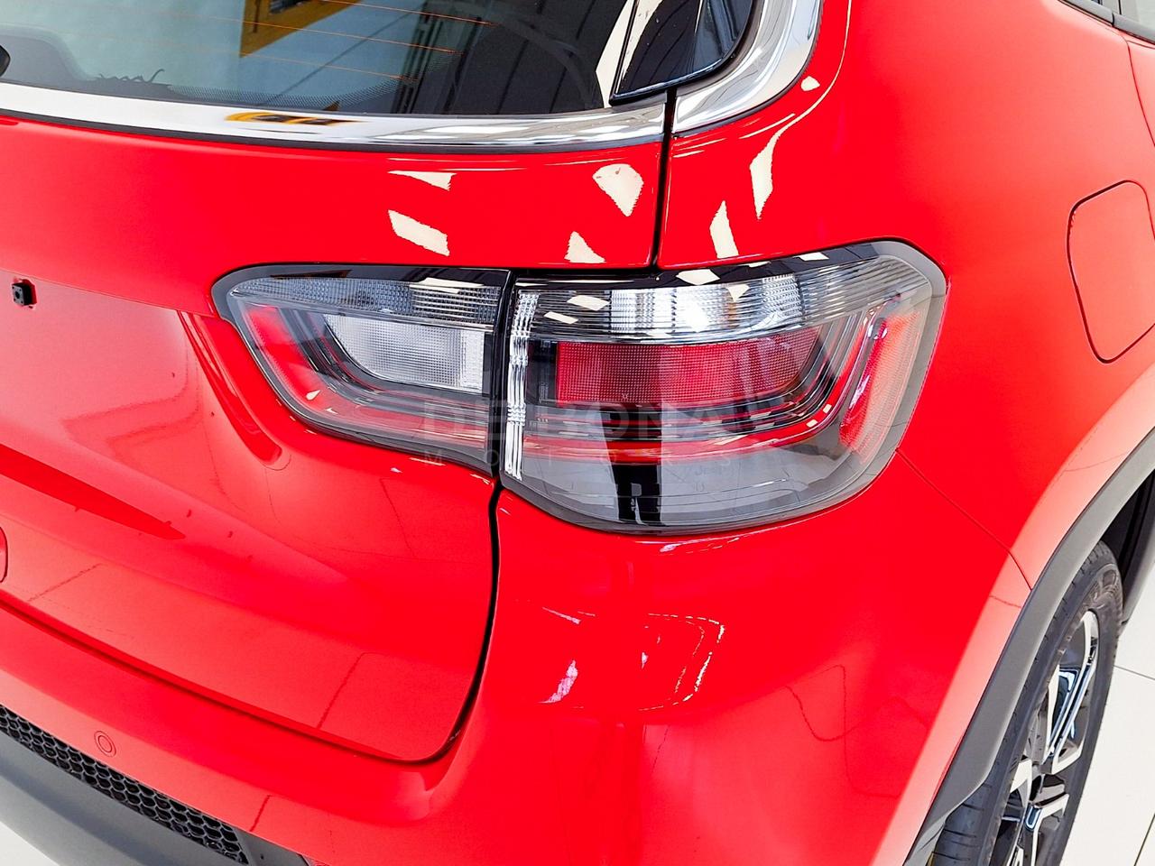 Jeep Compass 1.5 turbo t4 mhev altitude 2wd 130cv dct