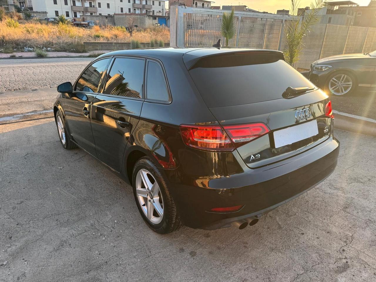 Audi A3 SPB 2.0 TDI S tronic Design
