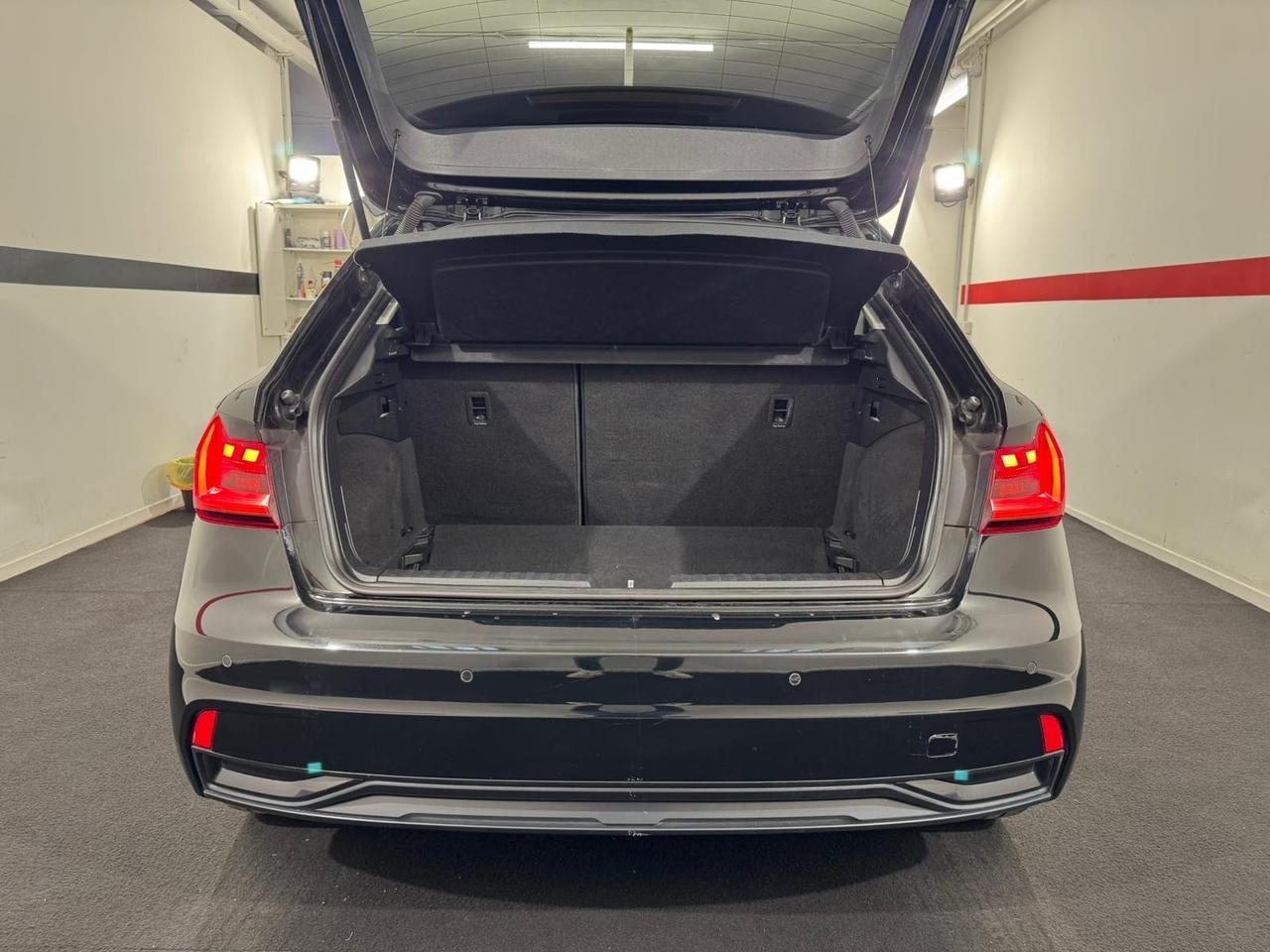 Audi A1 SPB 30 TFSI S tronic Identity Black* NEOPATENATI*