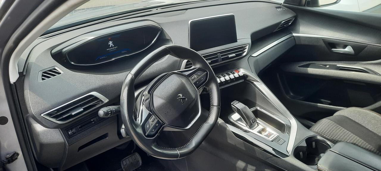 Peugeot 5008 BlueHDi 130 S&S Business