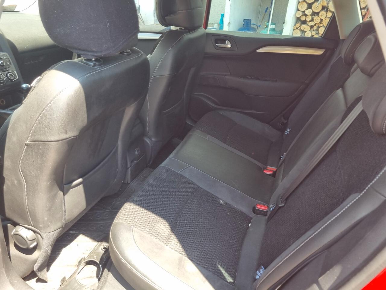 Citroen C4 1.6 VTi 120 Exclusive