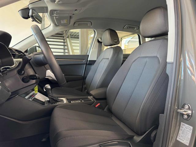 AUDI Q3 40 TDI quattro S tronic Business