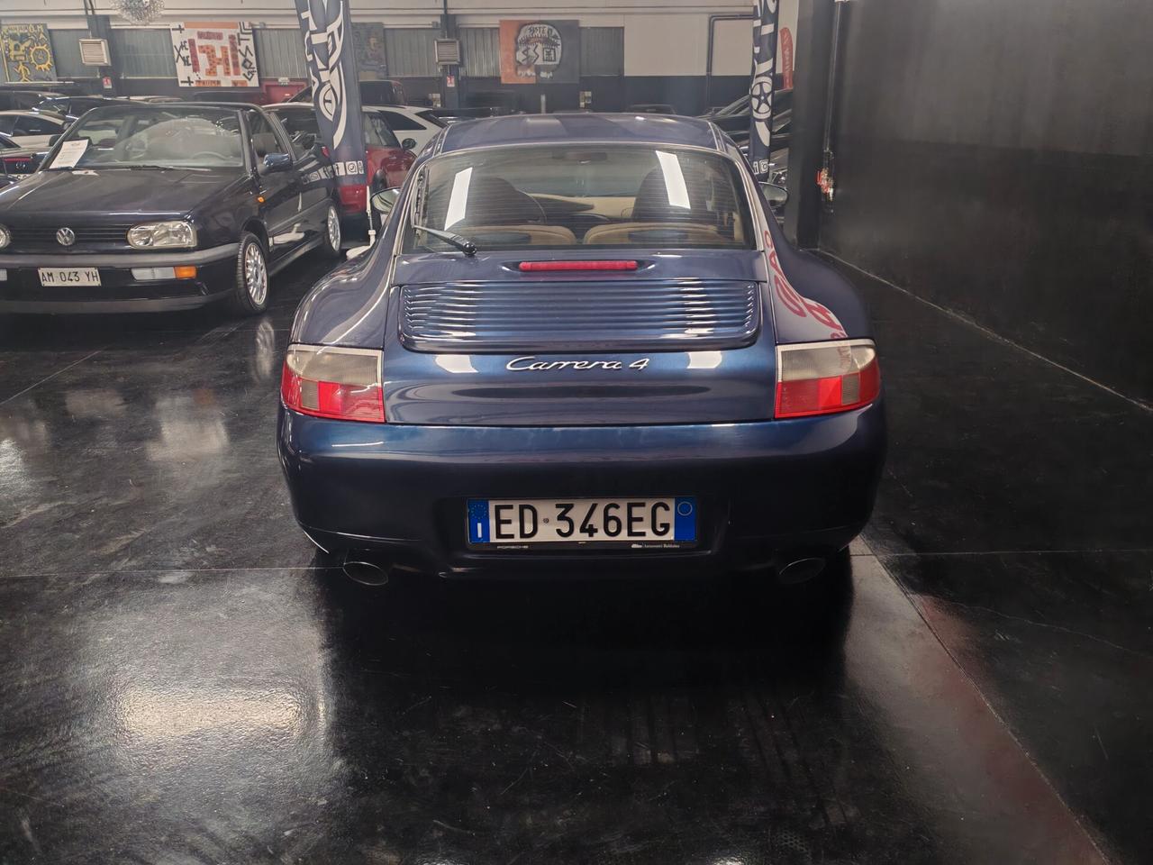 Porsche 996 Carrera 4 Coupé asi