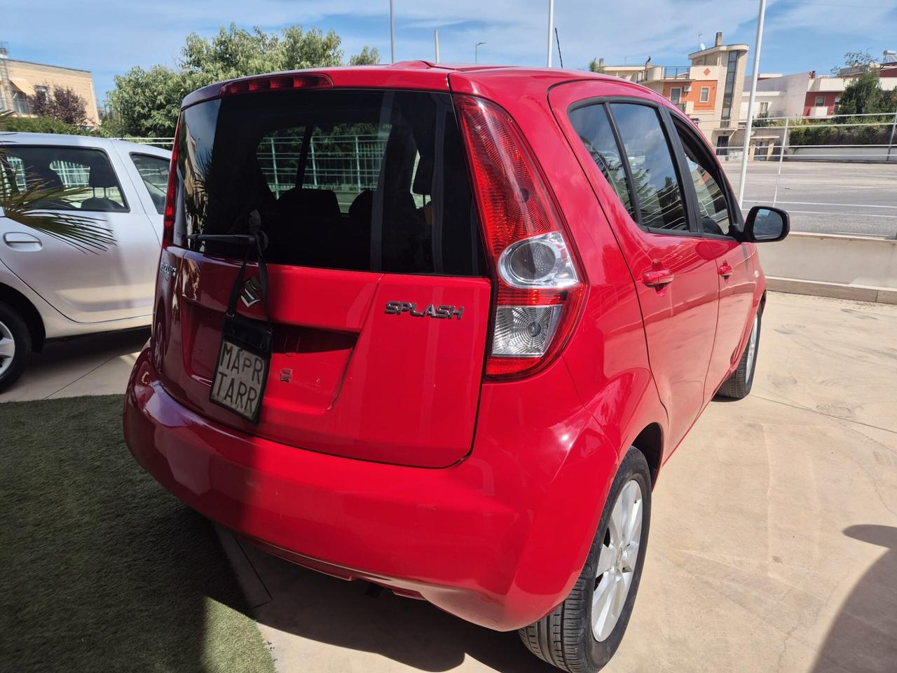 Suzuki Splash 1.0 L