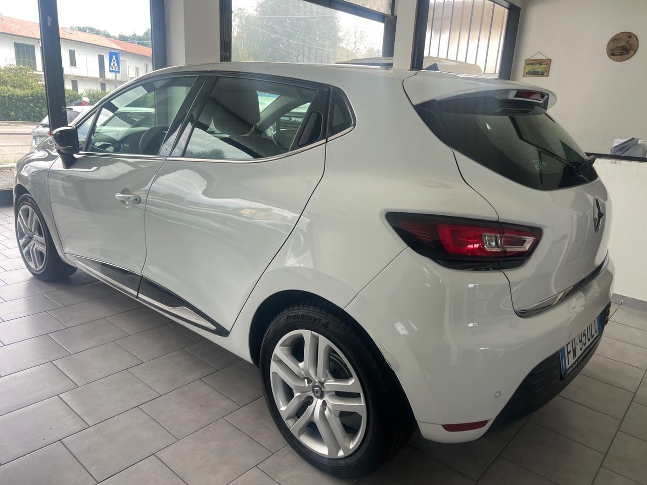 Renault Clio TCe 12V 90 CV 5 porte Life