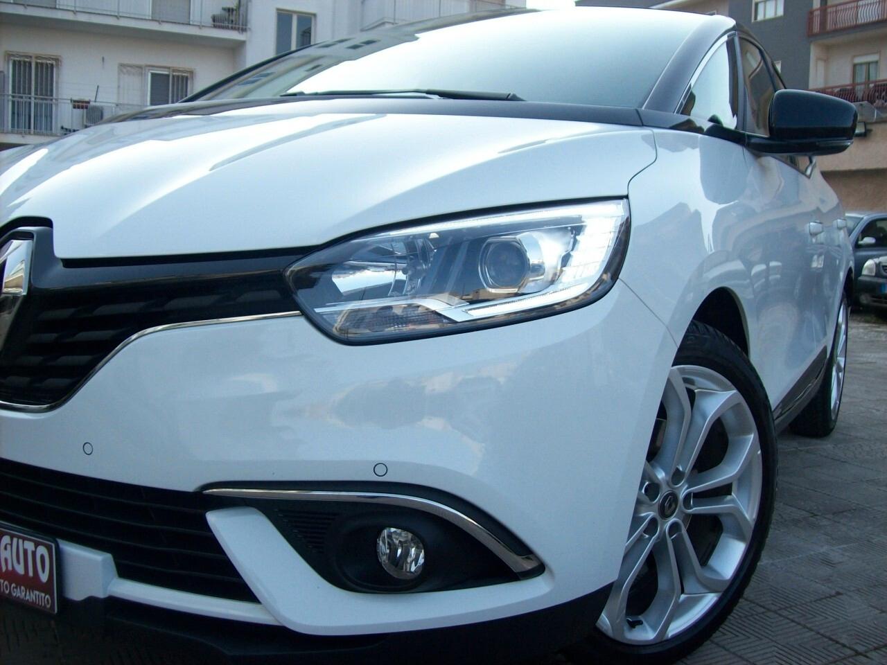 Renault Scenic 1.7 Blue dCi 120CV Sport Edition2