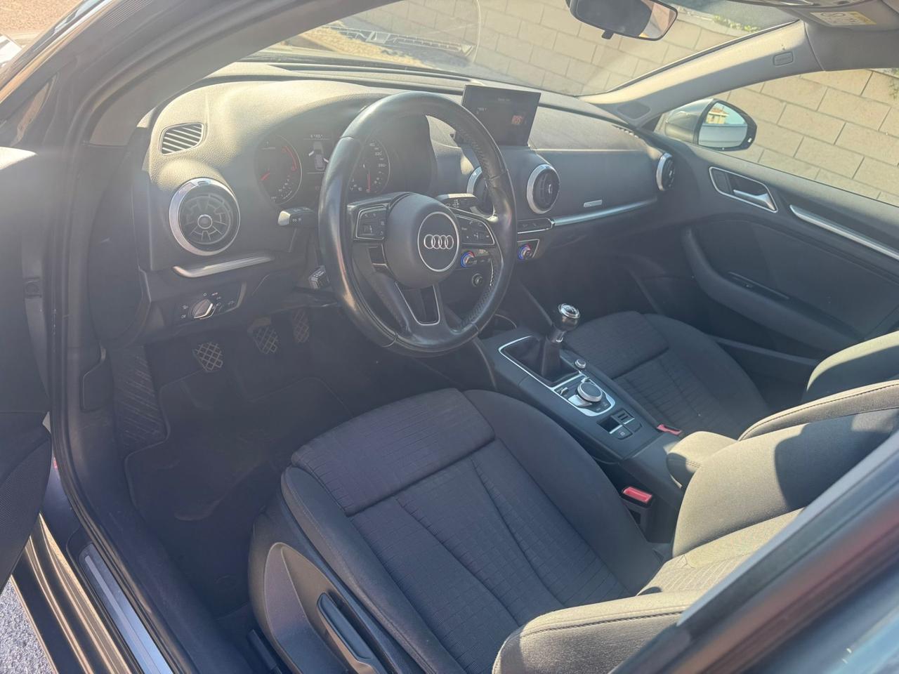 Audi A3 SPB 1.6 TDI 116 CV Ambition