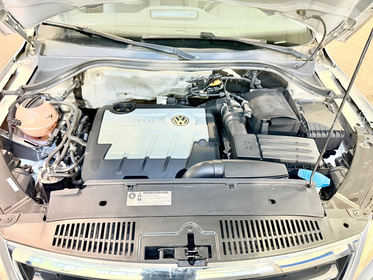 Volkswagen Tiguan 2.0 16V TDI DPF tiptronic Sport & Style (18°)