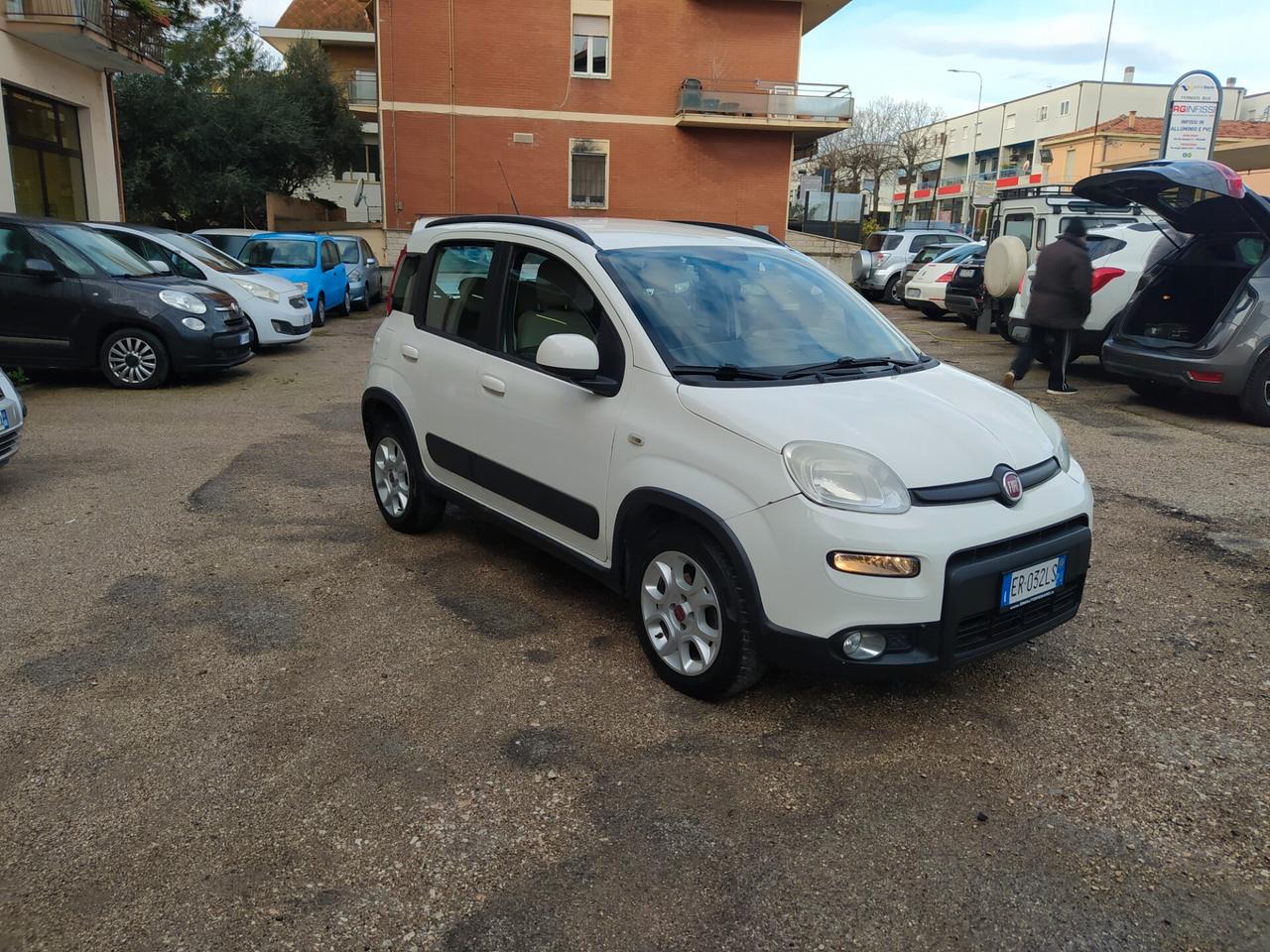 Fiat Panda 0.9 TwinAir Turbo Natural Power Trekking neopatentati