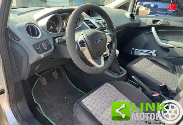 FORD Fiesta + 1.2 82CV 5 porte