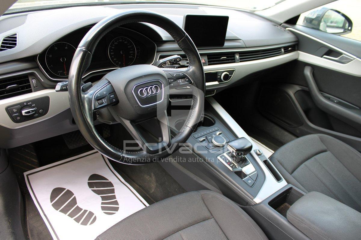 AUDI A4 Avant 2.0 TDI 150 CV S tronic Design