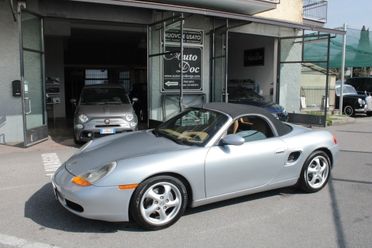 Porsche Boxster 2.5i 24V cat