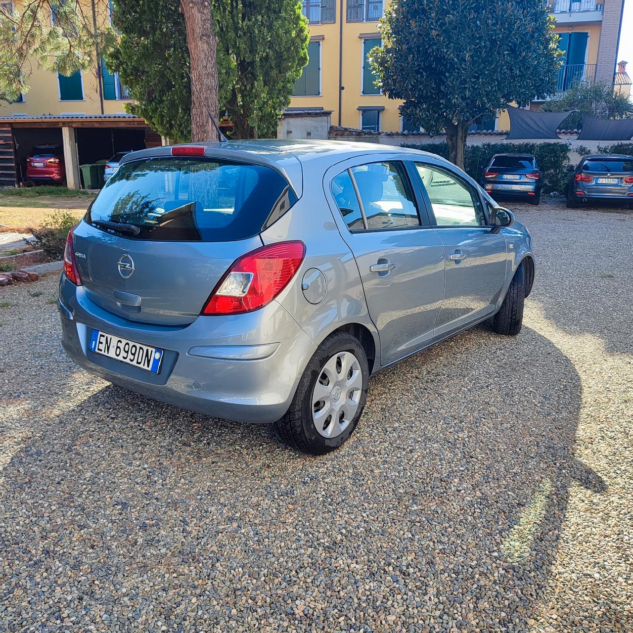 Opel Corsa 1.2 5 porte Ecotec