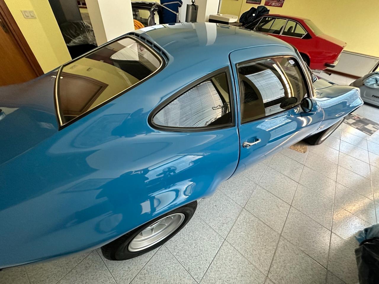 Opel GT