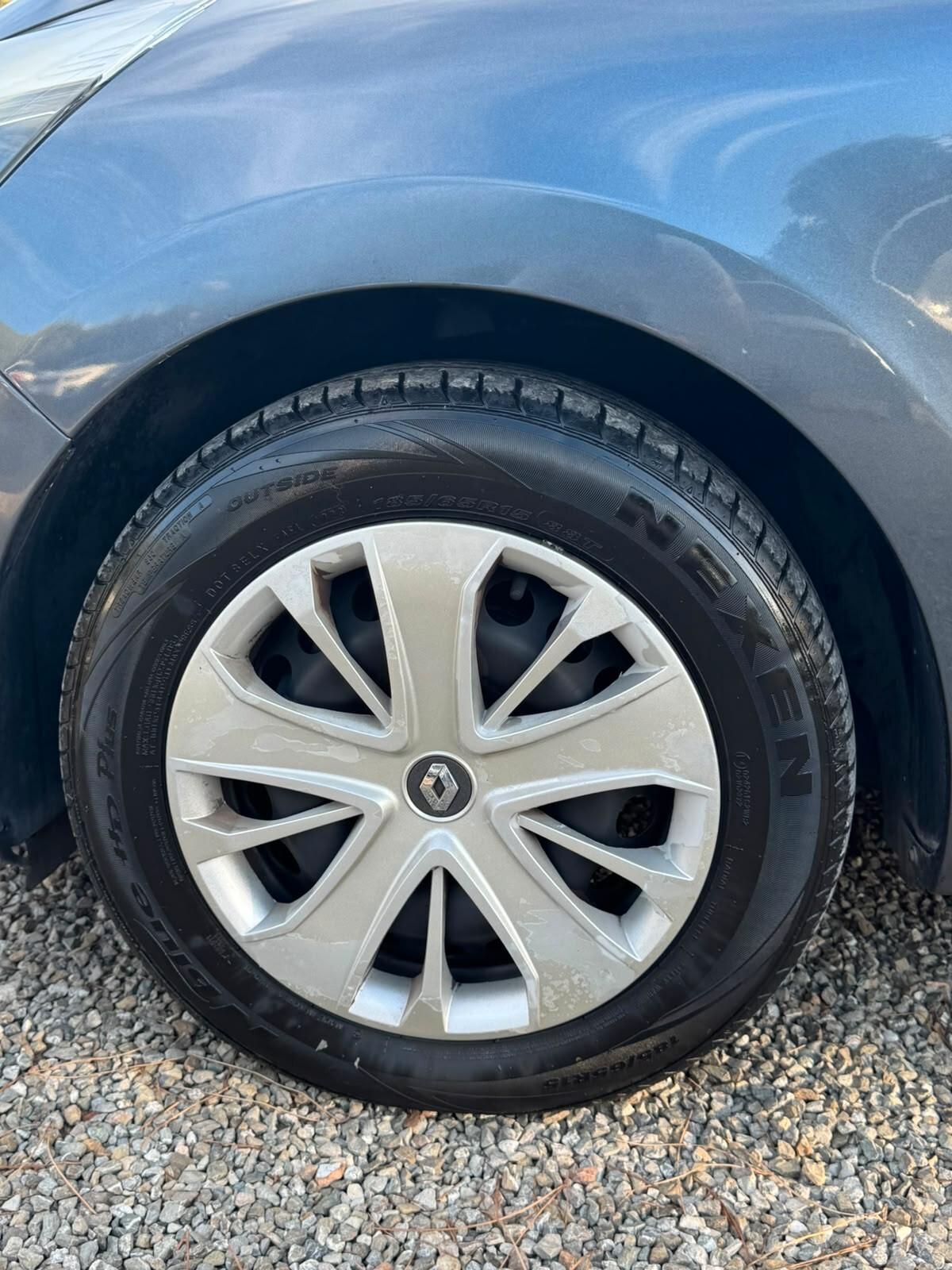 Renault Clio 1.2 75CV 5 porte Zen
