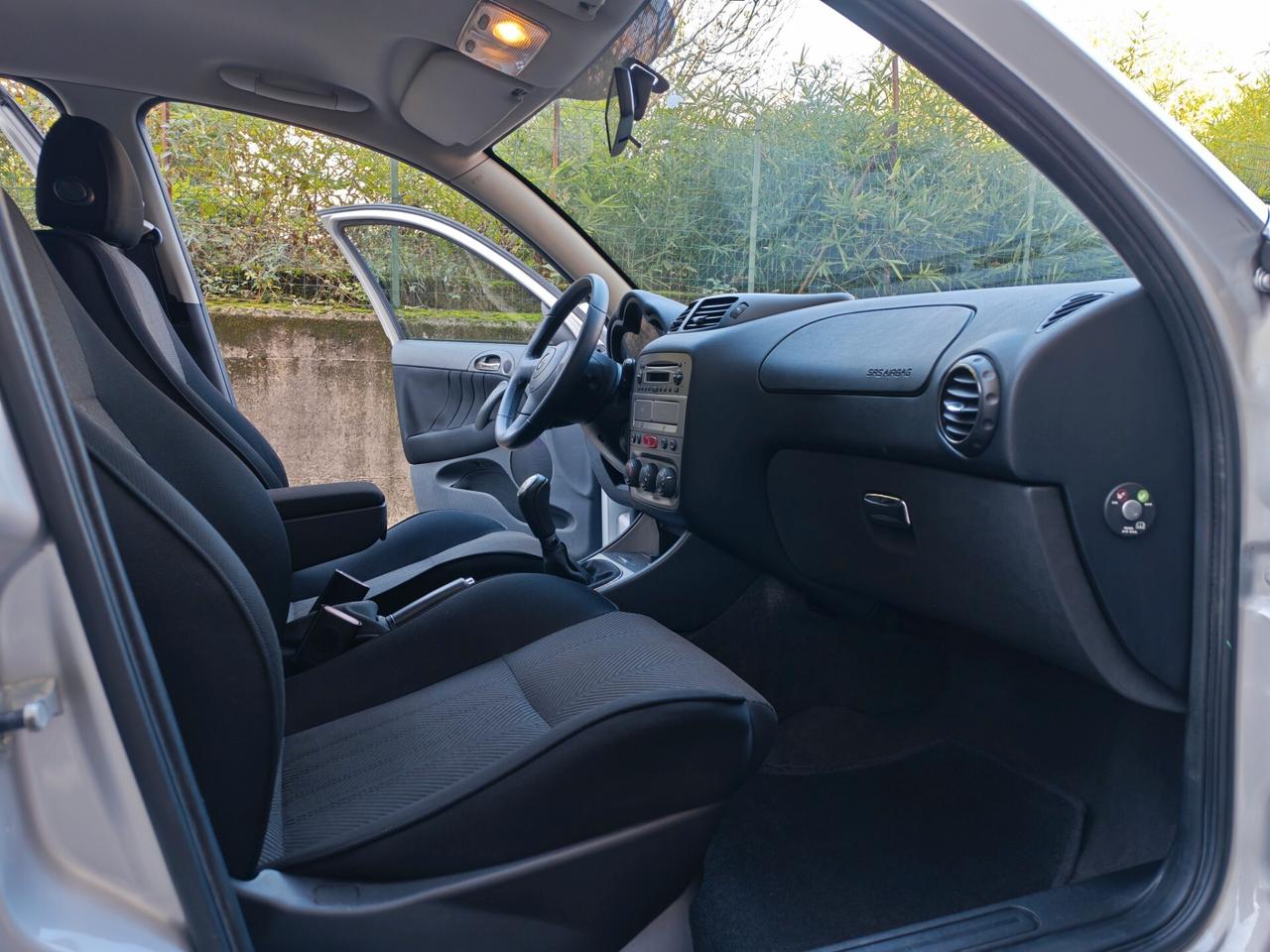 Alfa Romeo 147 1.6 BENZINA 120cv / 54.000km / Unipro