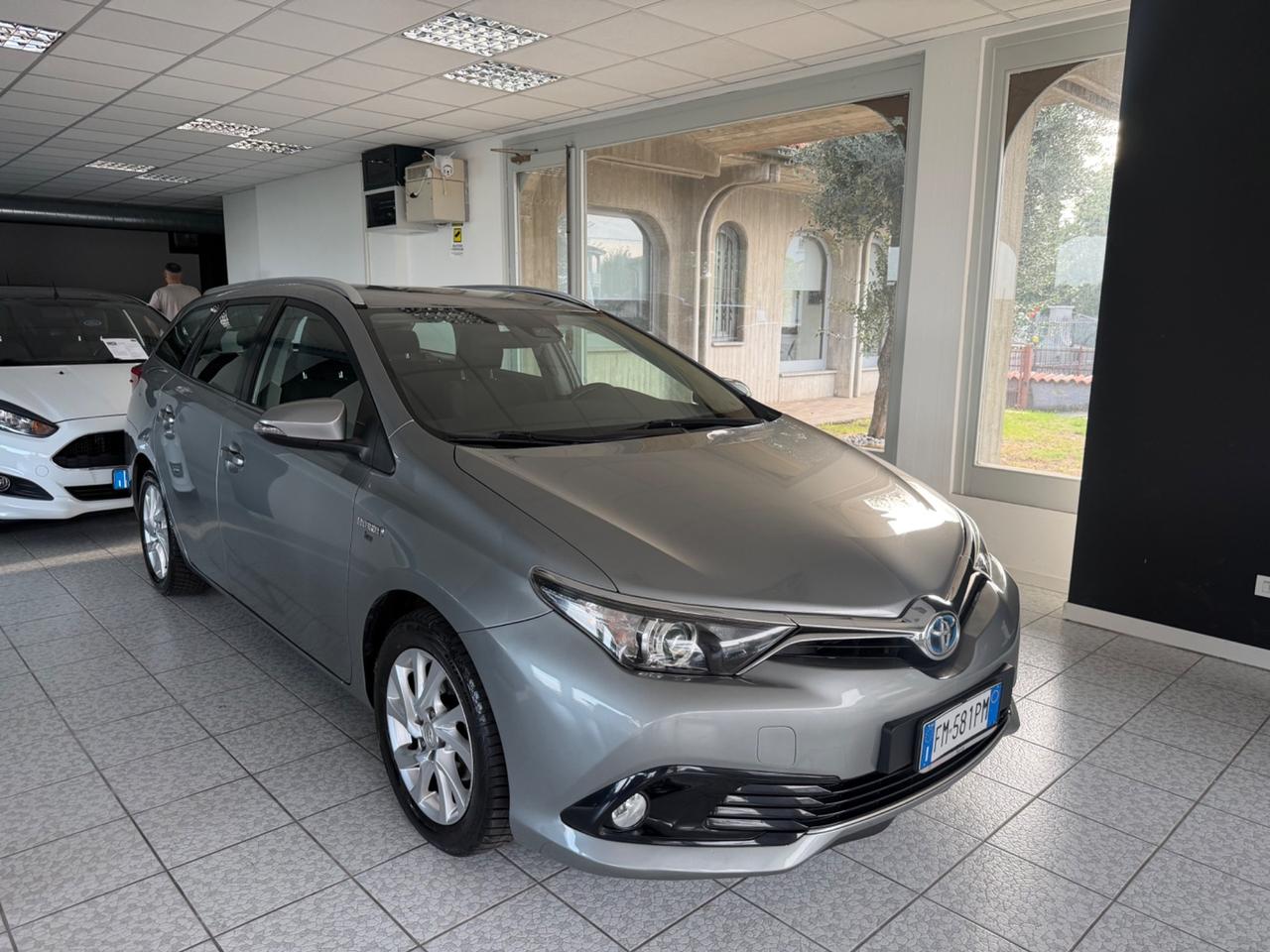 Toyota Auris Touring Sports 1.8 Hybrid Business