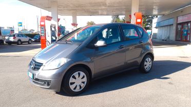 Mercedes-benz A 160 CDI automatico neop 2012