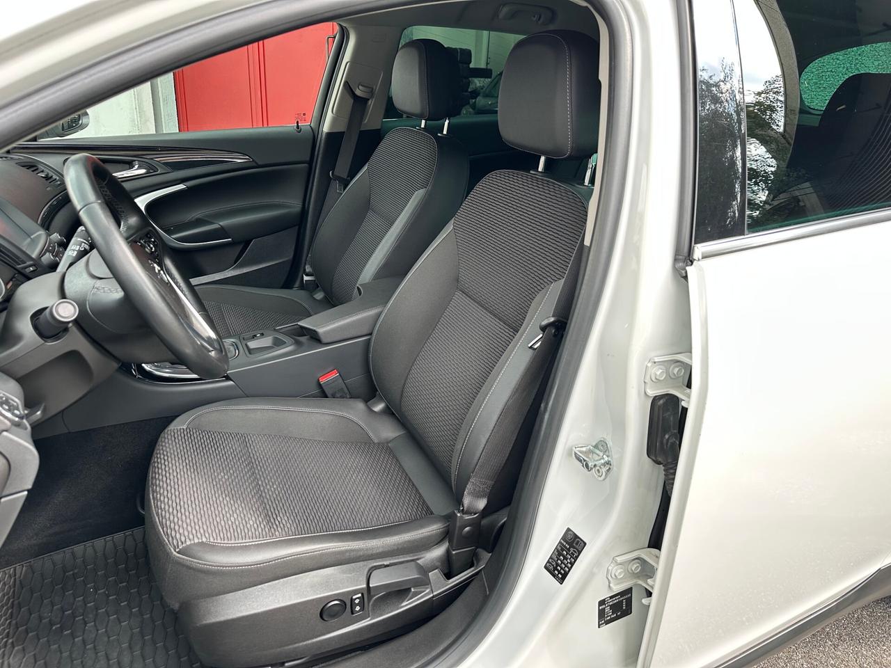 Opel Insignia Sports Tourer 1.6 cdti ecotec Innovation
