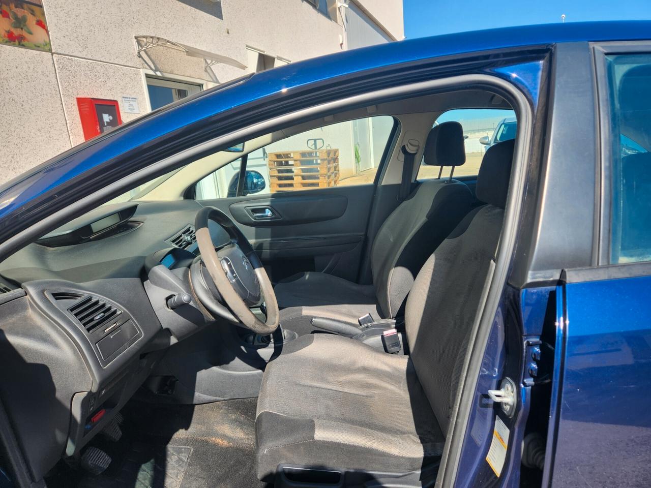 Citroen C4 1.6 HDi 90CV X NEOPATENTATI