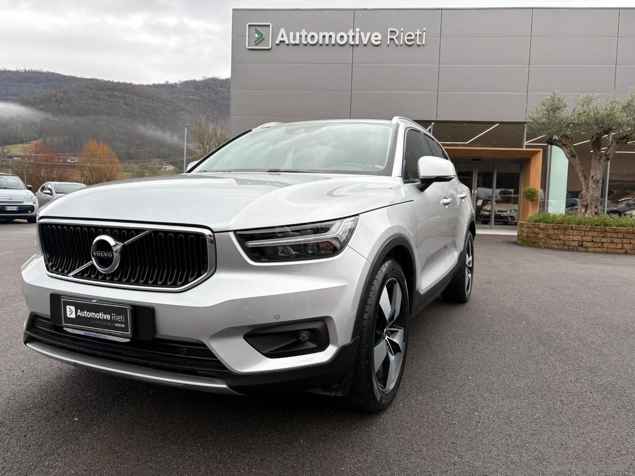VOLVO XC40 D3 Geartronic Momentum