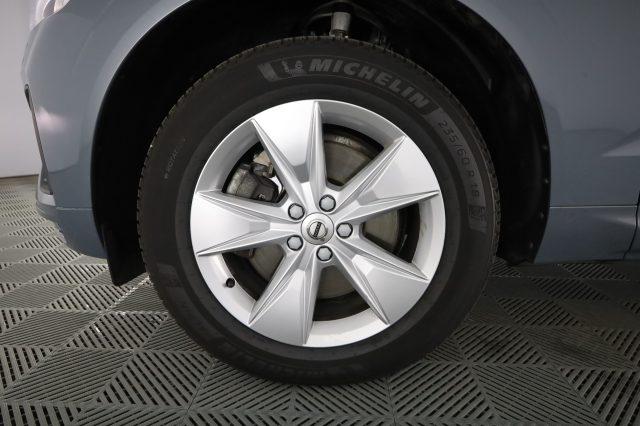 VOLVO XC60 XC60 B4 (d) Geartronic Momentum