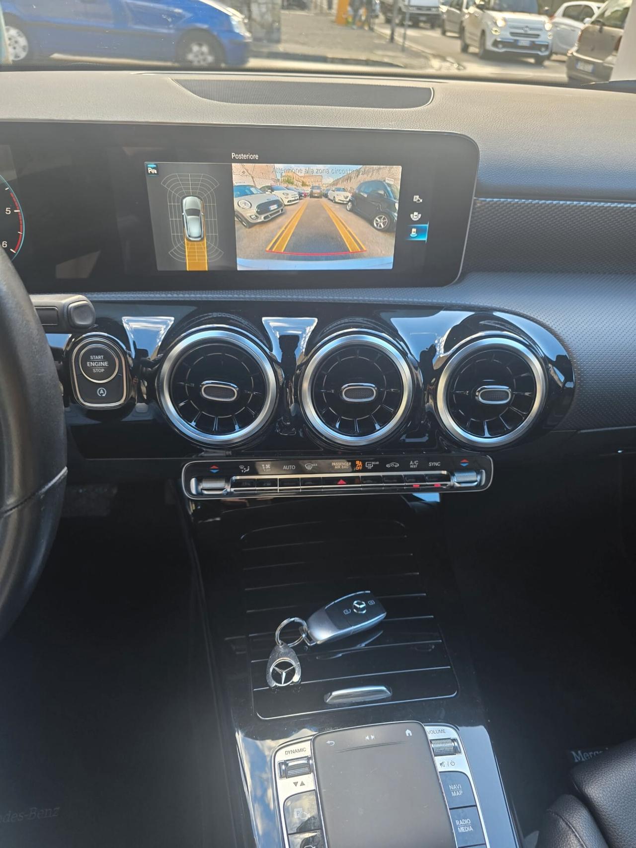 Mercedes-Benz A 180 d Automatic Sport full pelle