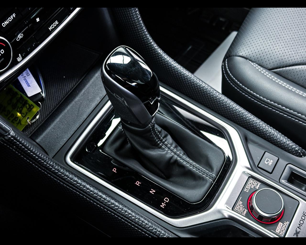 SUBARU Forester 5ª serie - Forester 2.0 Mild-Hybrid Platinum