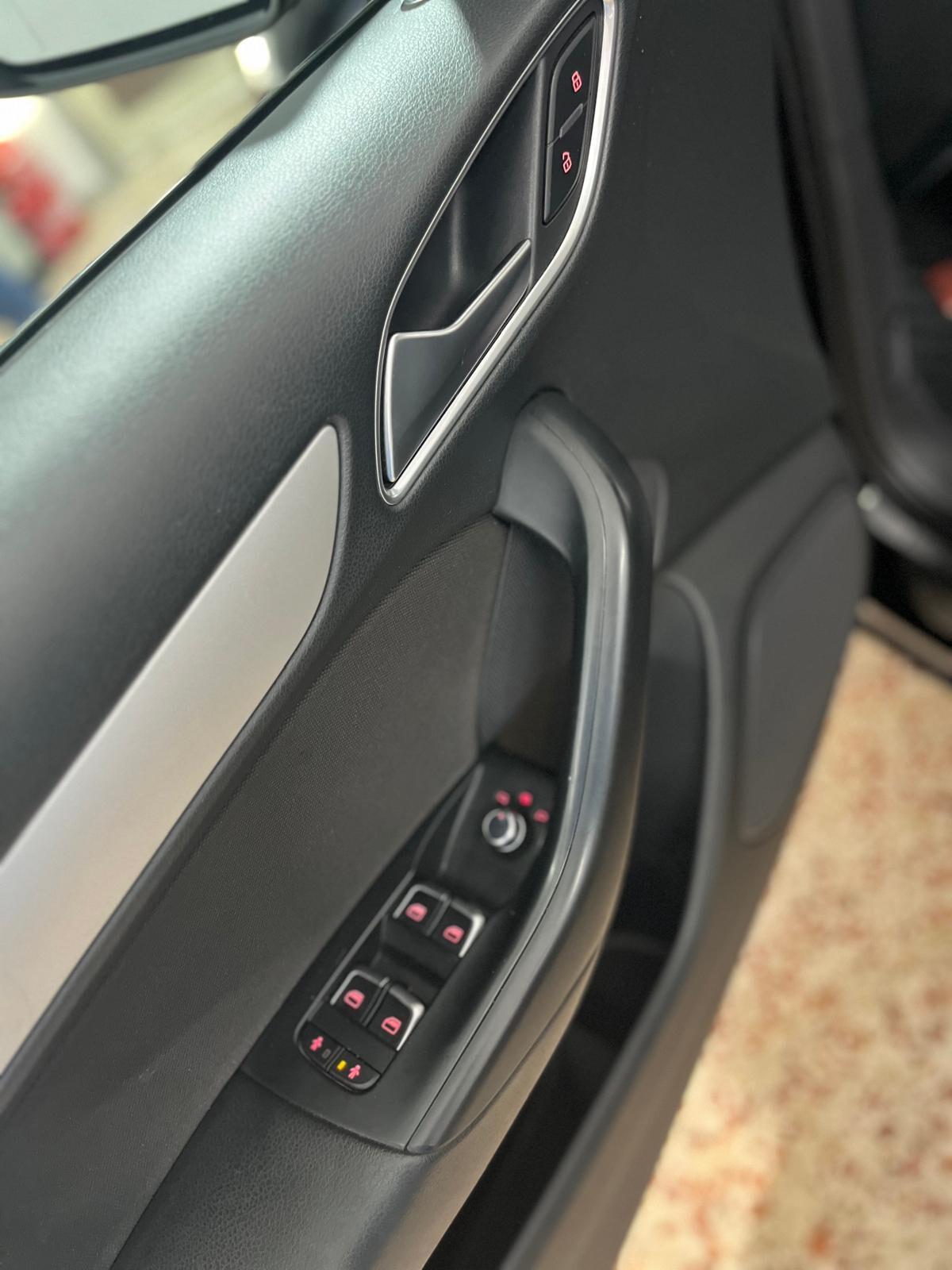 Audi Q3 2.0 TDI 150 CV Sport