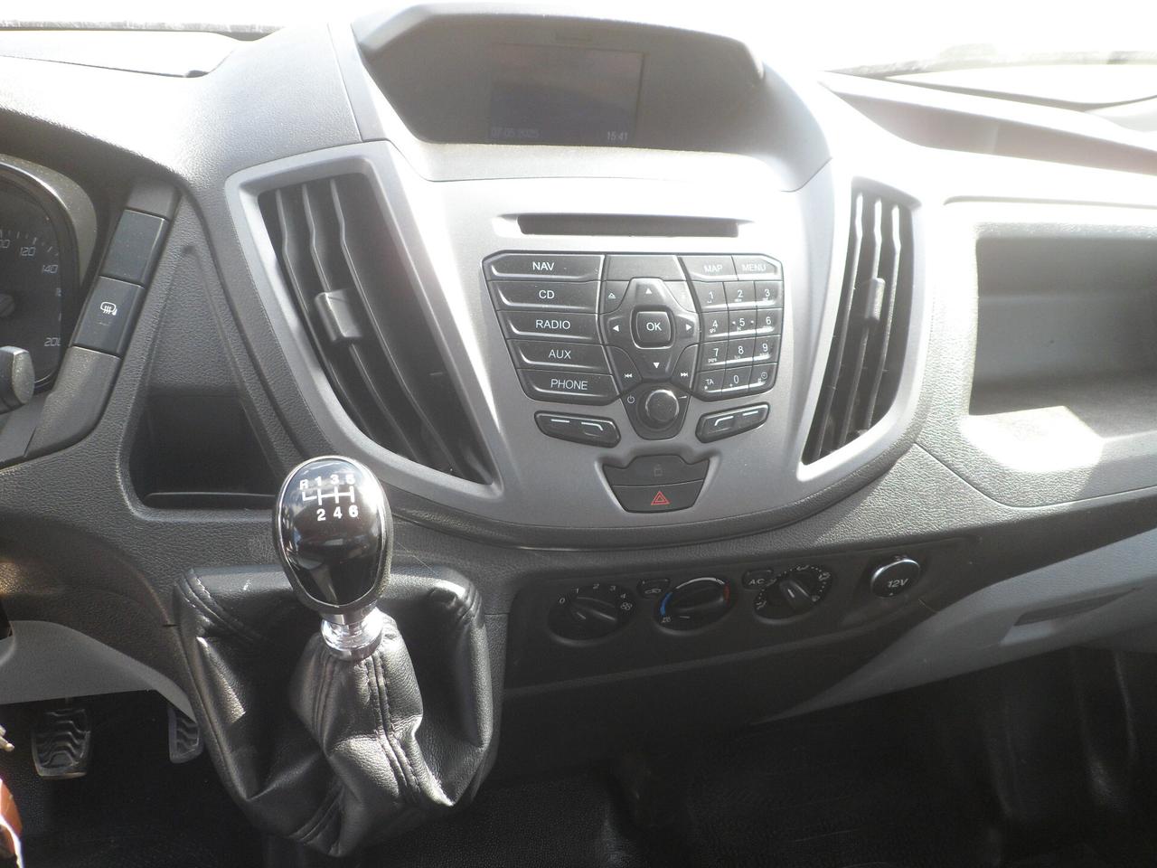 Ford Transit cassone fisso