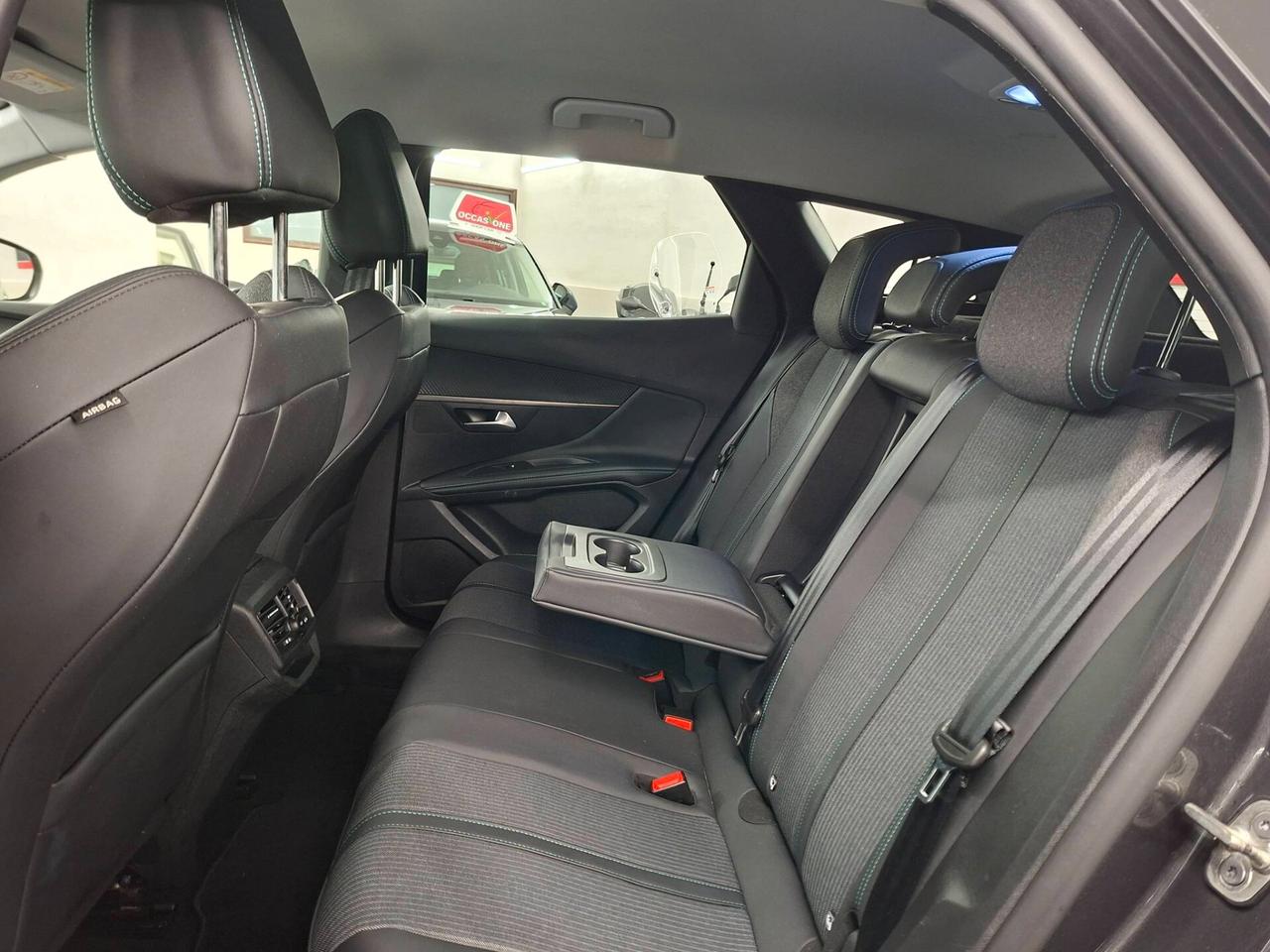 Peugeot 3008 BlueHDi 130 S&S Active