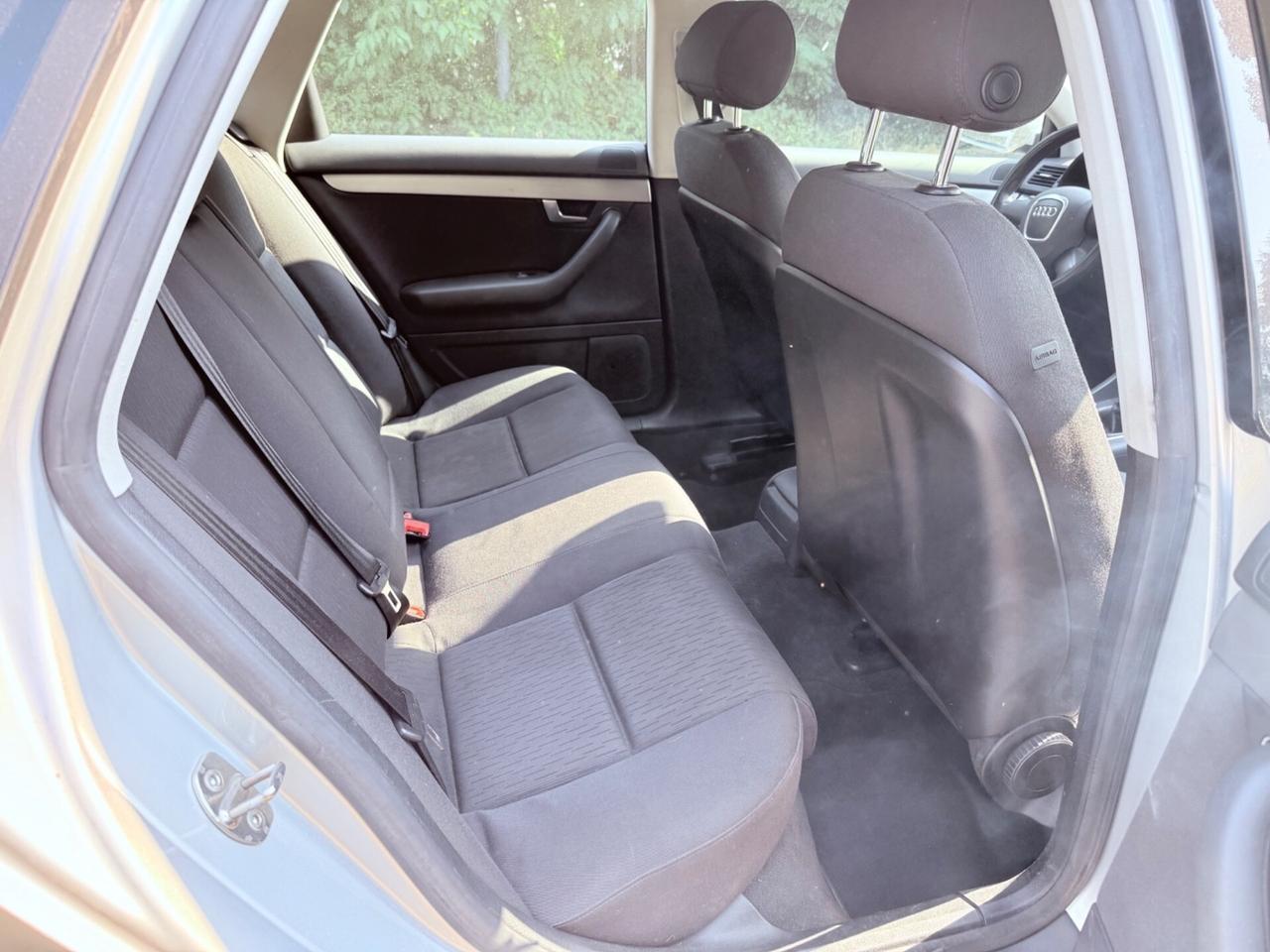Audi A4 2.0 TDI 170CV 4X4 -UNICO PROPRIETARIOOOOO
