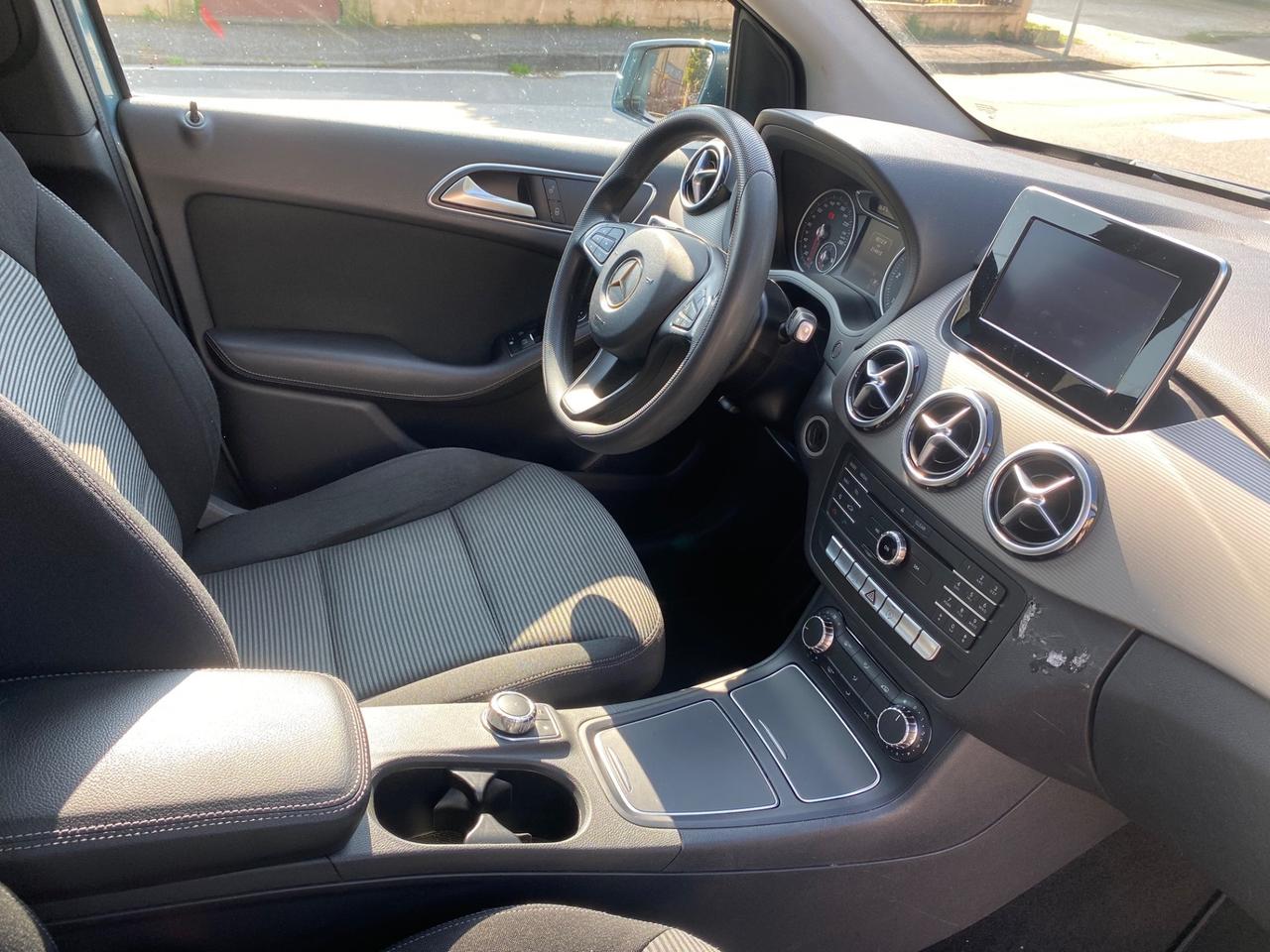 Mercedes-benz B 180 d Automatic Business