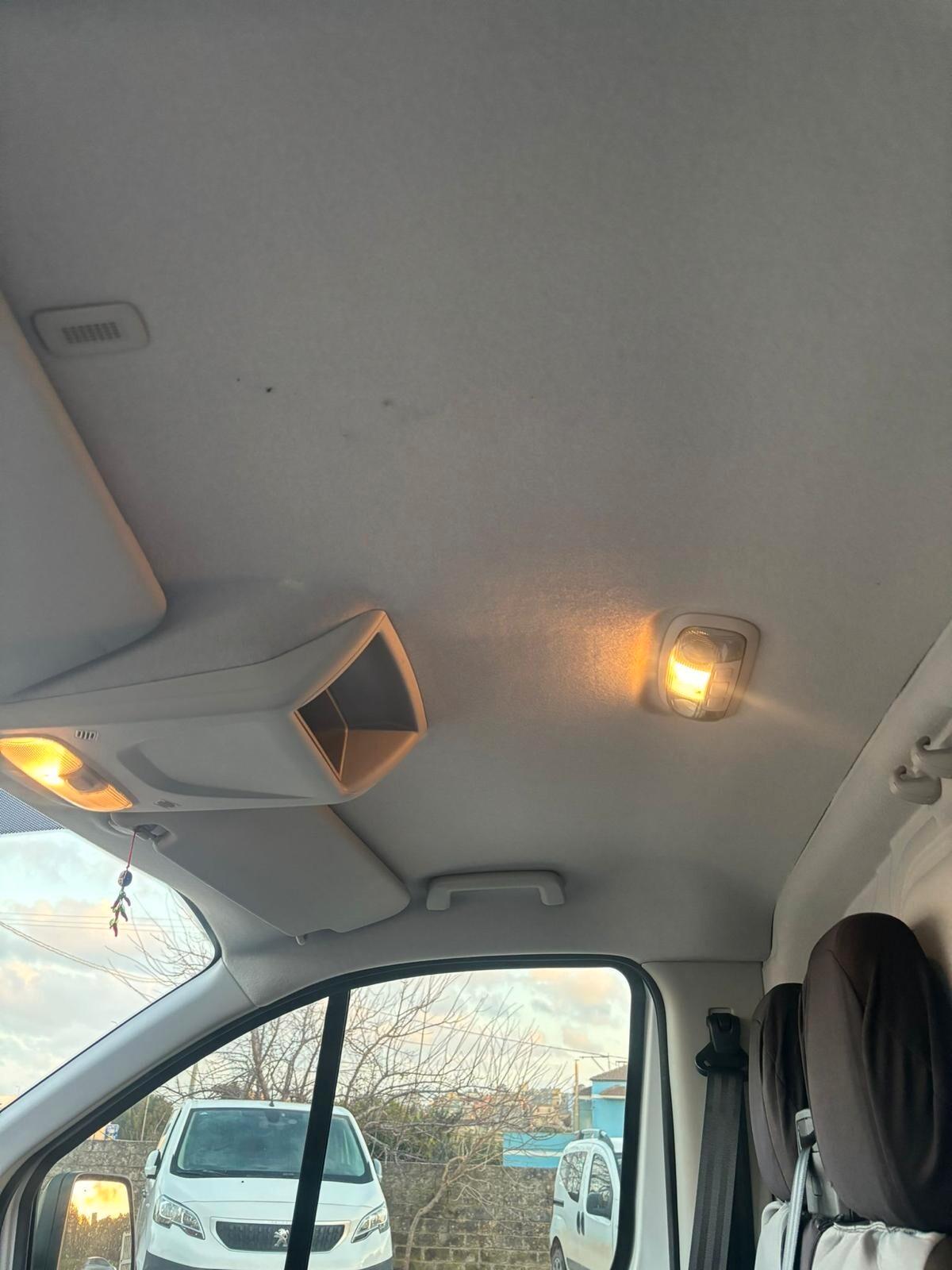 Ford Transit Custom 270 2.0 TDCi 170 PC Furgone Trend