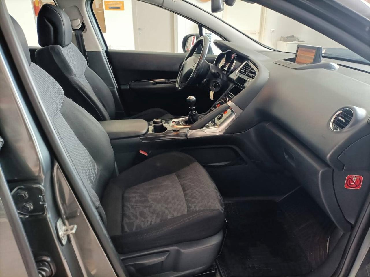 Peugeot 3008 1.6 HDi 112CV Premium 04/2011